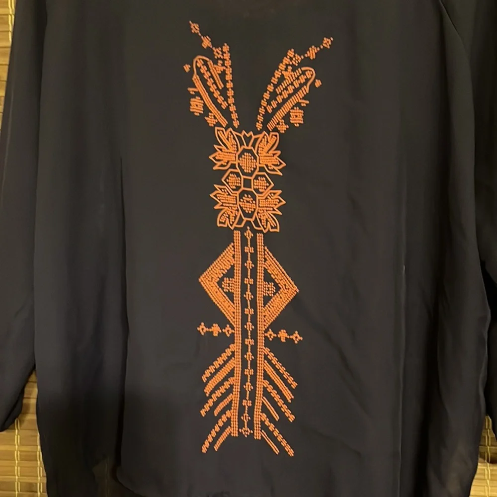 Ladies Tunic - Picture 2 of 3